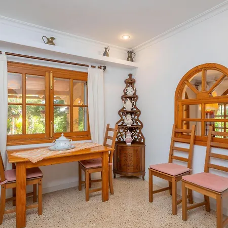 Villa Tito Y Yaya Alcudia (Mallorca)